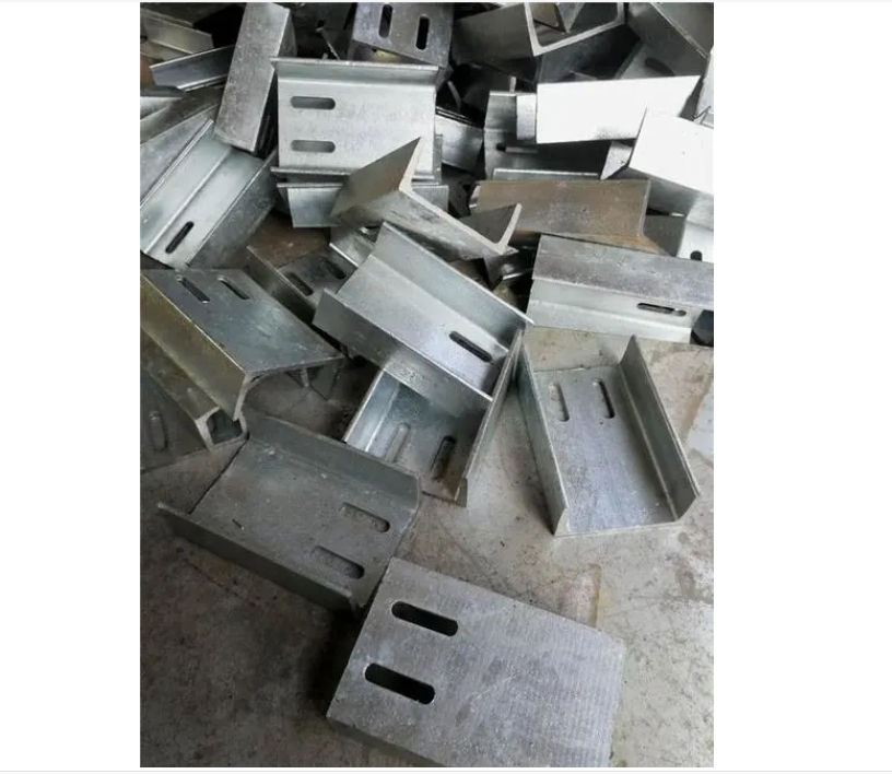 婺城河北槽钢连接件